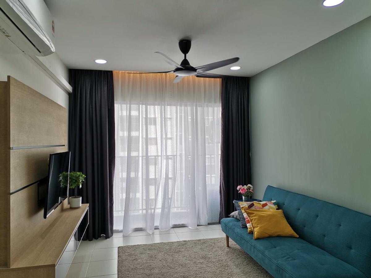 Sarah Home Semenyih - Muslims only Luaran gambar